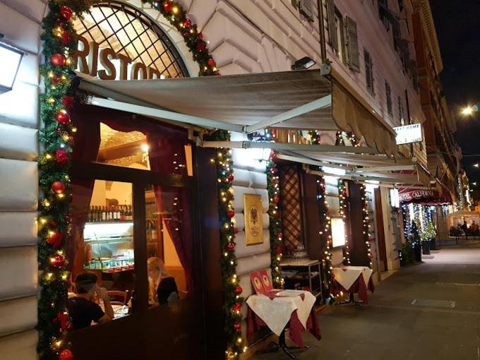 Hotel Ferrarese Ρώμη Εξωτερικό φωτογραφία